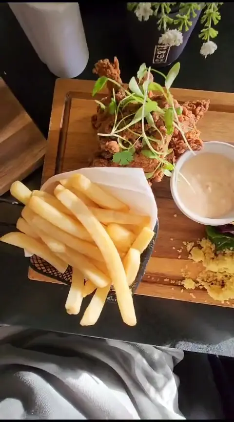 Strong's Cafe Bistro_Athgarvan_slider_image_2