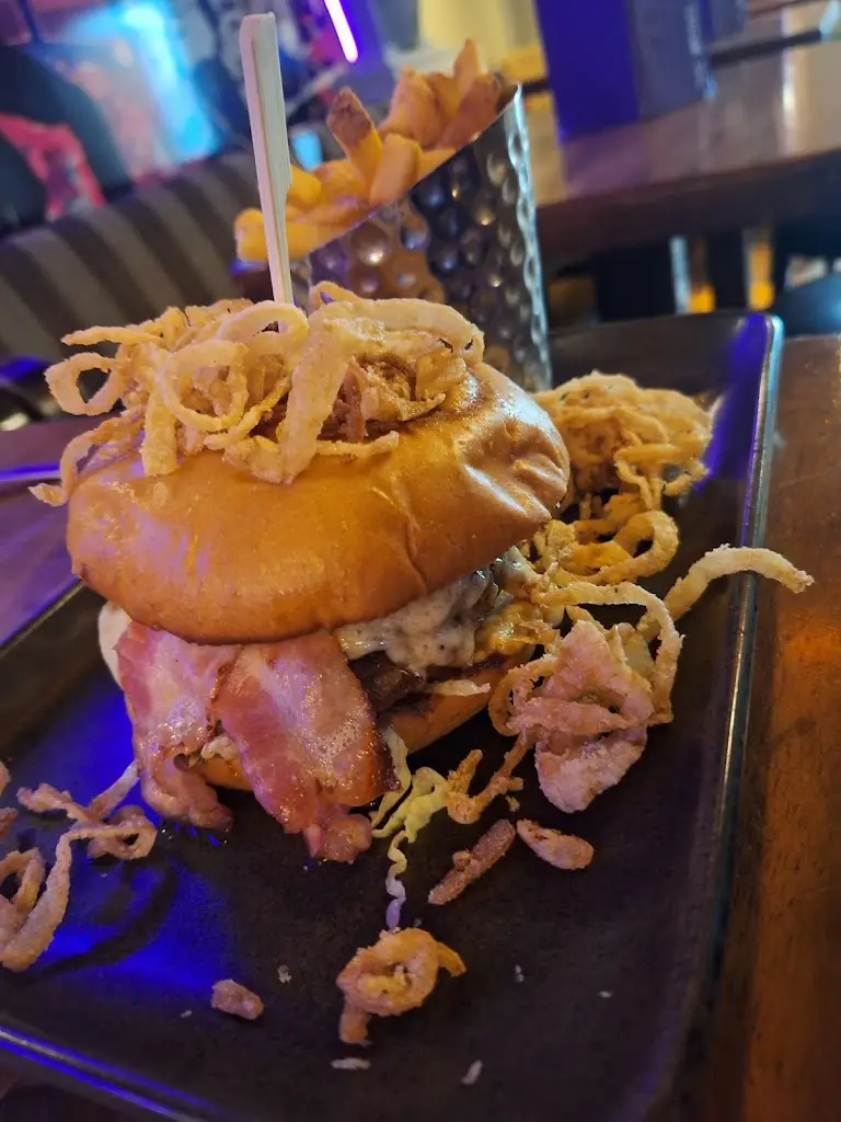 James Ryan_Judge Roy Beans_Athgarvan_review