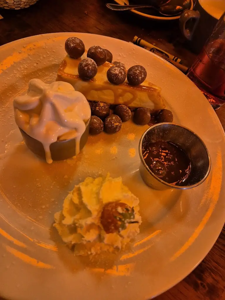 Tracey O'Mahony_Judge Roy Beans_Athgarvan_review