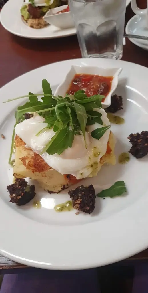 Kiara Byrne_The Bay Tree_Athy_review