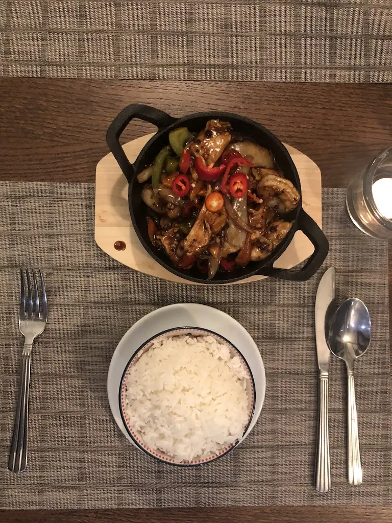 Royal Garden Cantonese Restaurant & Takeaway_Athy_slider_image_2