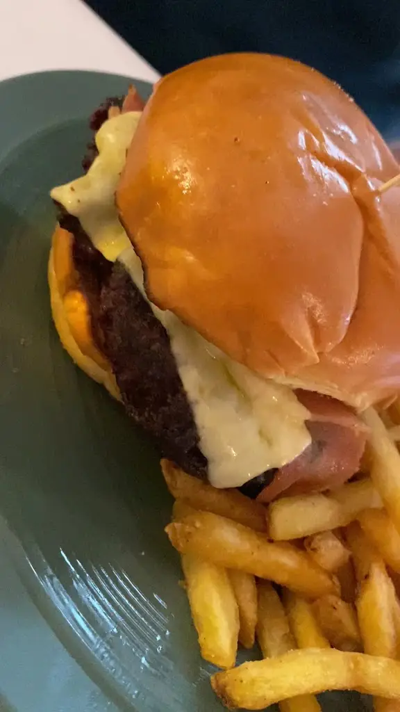 Alexius K_The La-La Café & Restaurant_Balbriggan_review