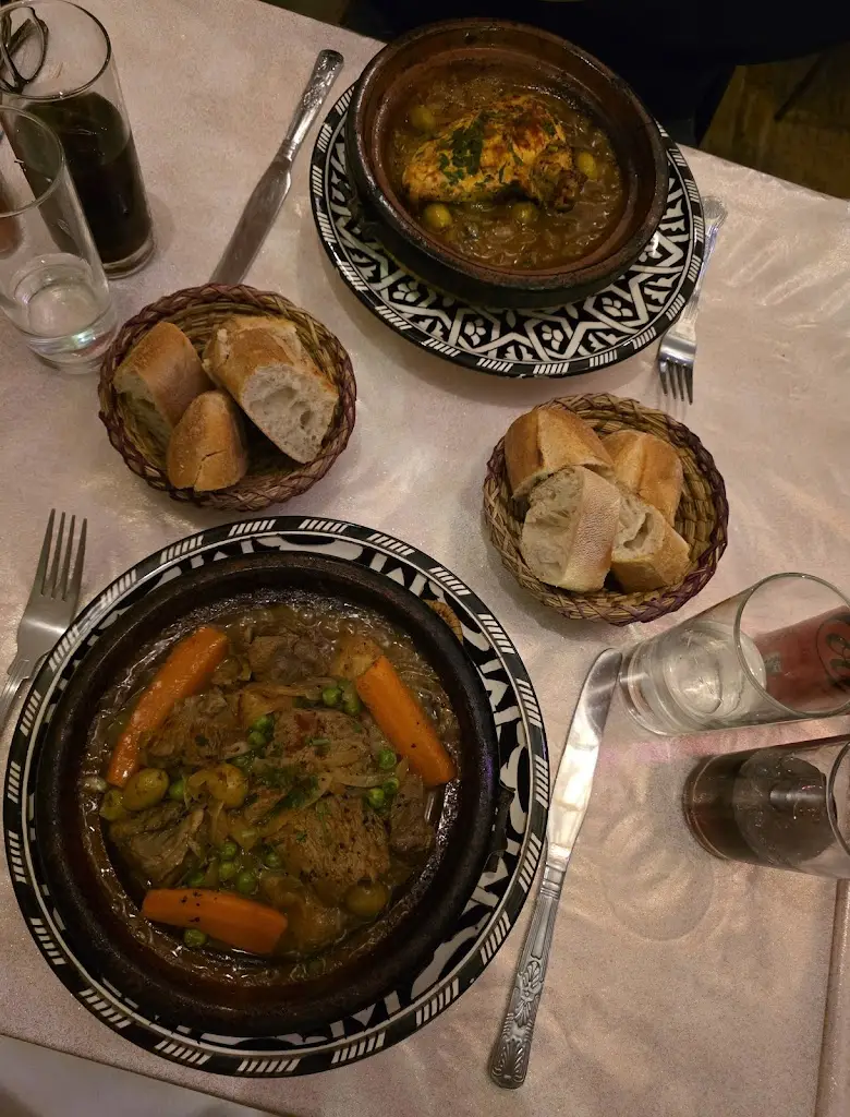 Manou Roelandt_Sahara Restaurant_An Iarmhí_review