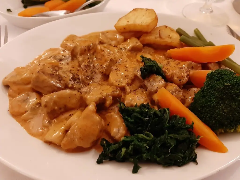 Menu_Red Earth - Lifestyle Store & Restaurant_An Iarmhí_image_9