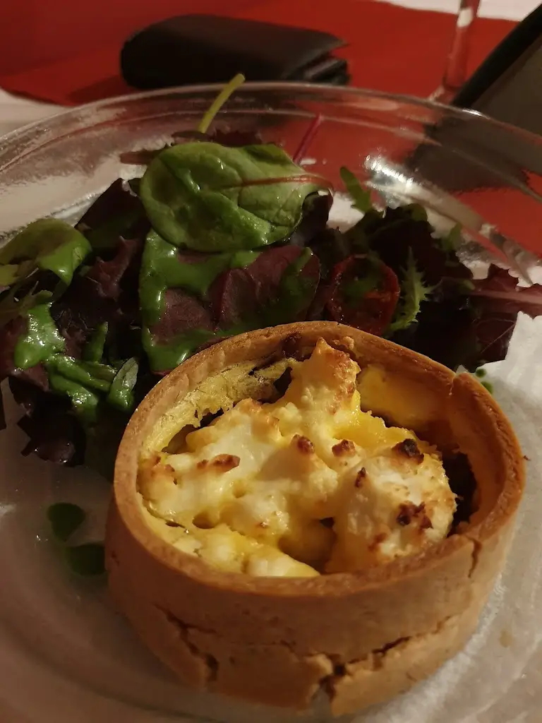 Roy Rentes_Old House Restaurant_An Iarmhí_review