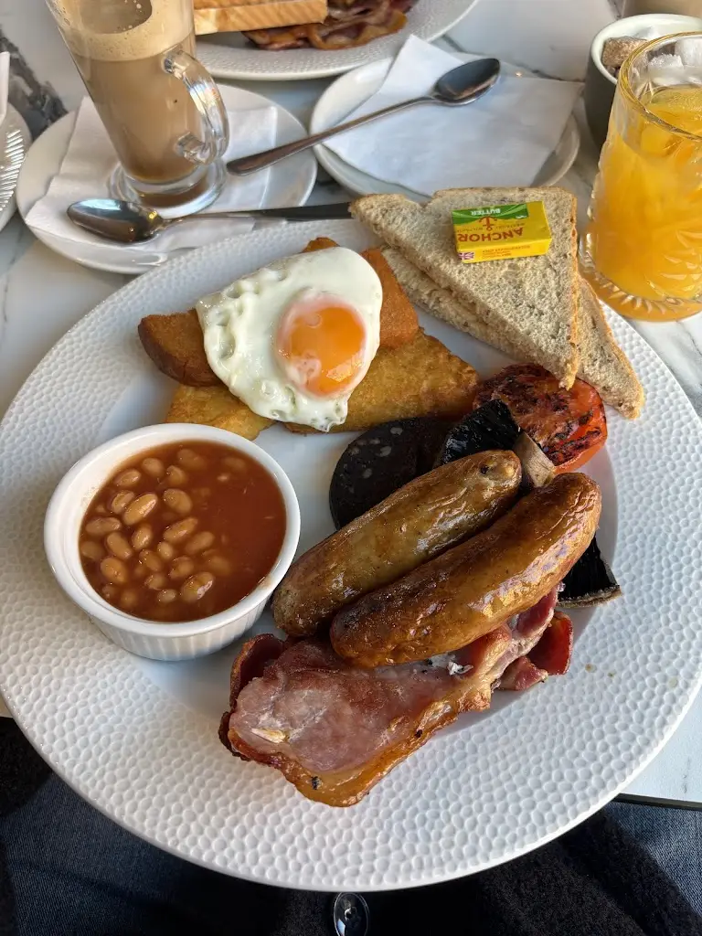 Wholesome Kitchen Restaurant_An Iarmhí_slider_image_3