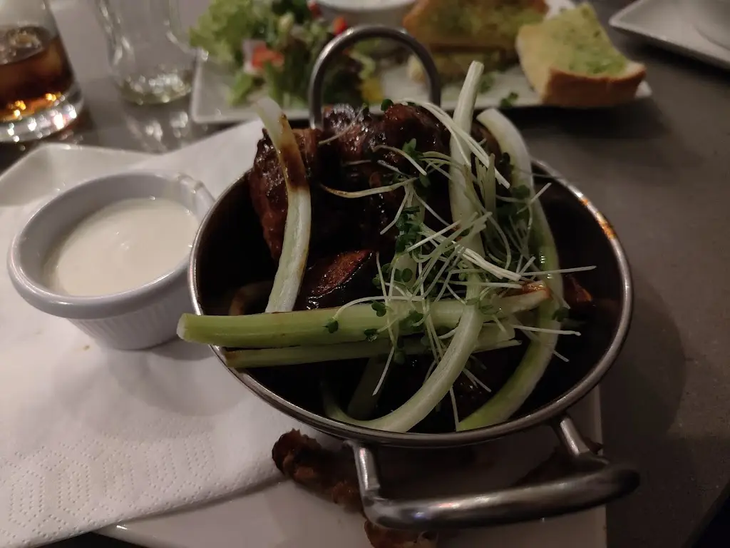 Noel Tony Malone_Berty’s Bar_An Iarmhí_review