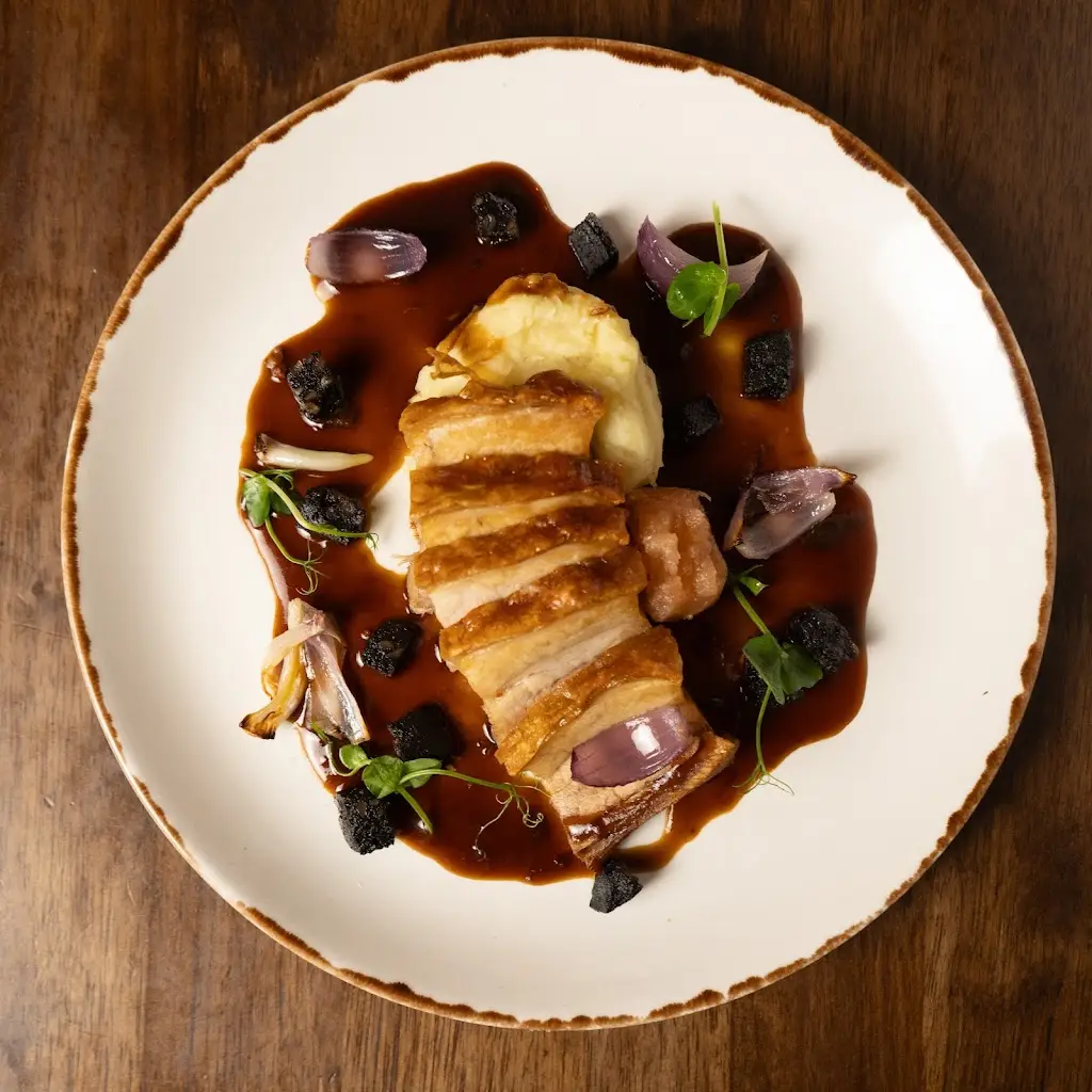 Weir's Bar & Restaurant_An Iarmhí_slider_image_3