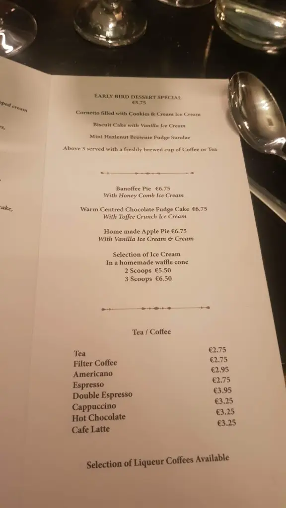 Menü_Oscar's Restaurant & Out Back_An Iarmhí_Bild_3