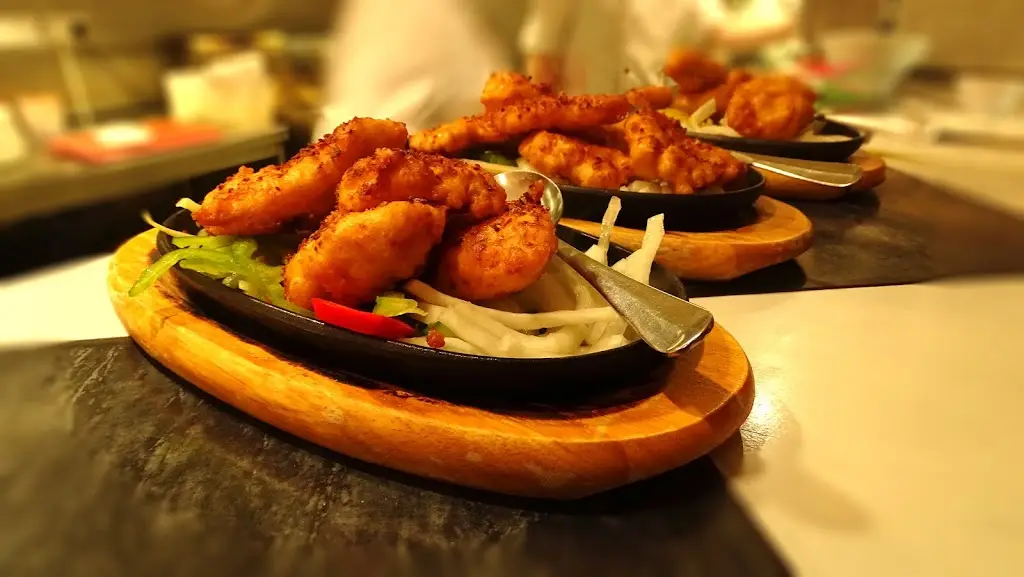 Oscar's Restaurant & Out Back_An Iarmhí_slider_image_2