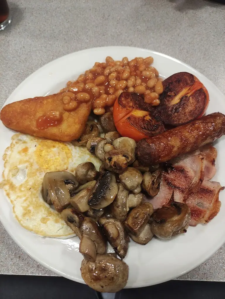 Naír Soares_Roma Cafe_An Iarmhí_review