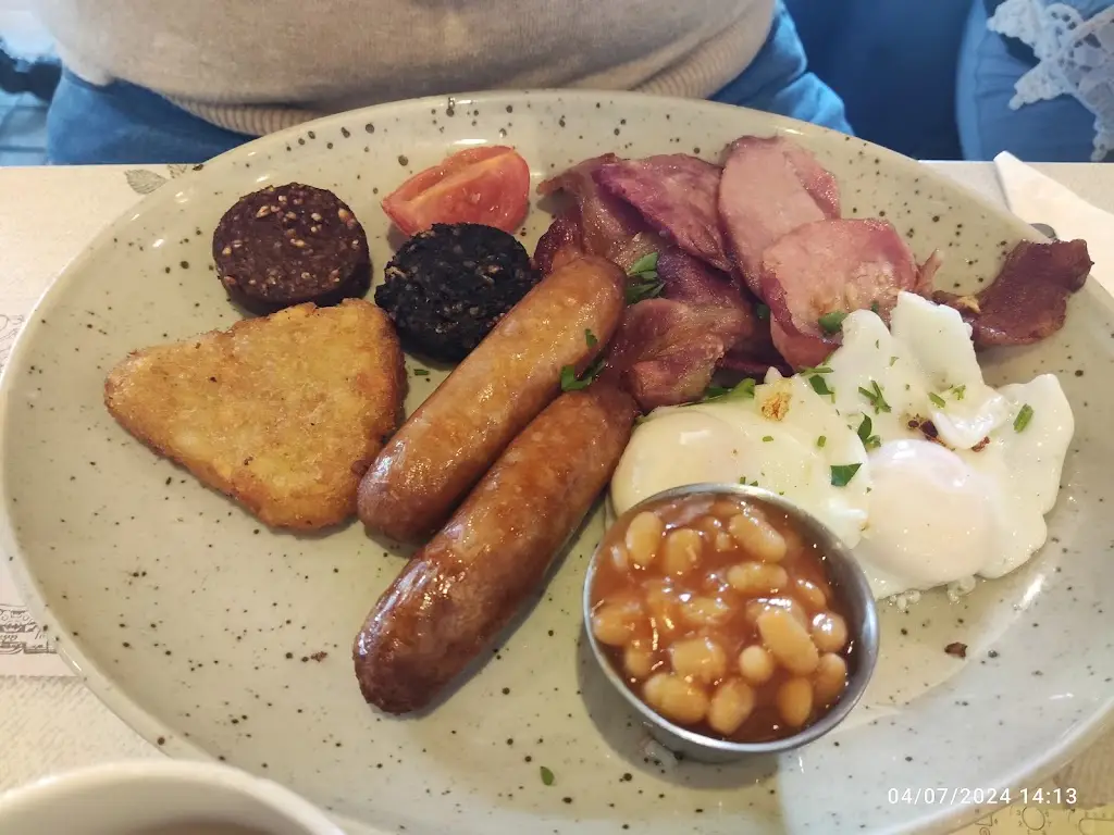 Maeve Doyle_Savoury Fare_An Iarmhí_review