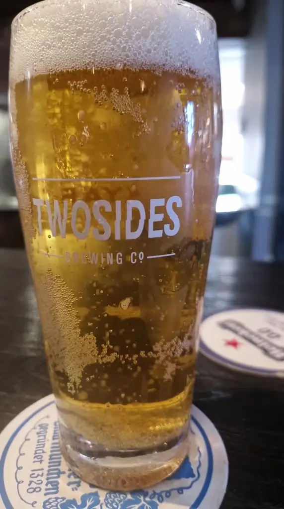 Brickyard Gastropub_Balally_slider_image_2