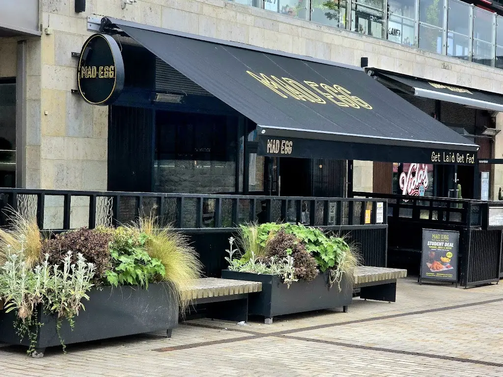 Mad Egg Dundrum restaurant à Balally