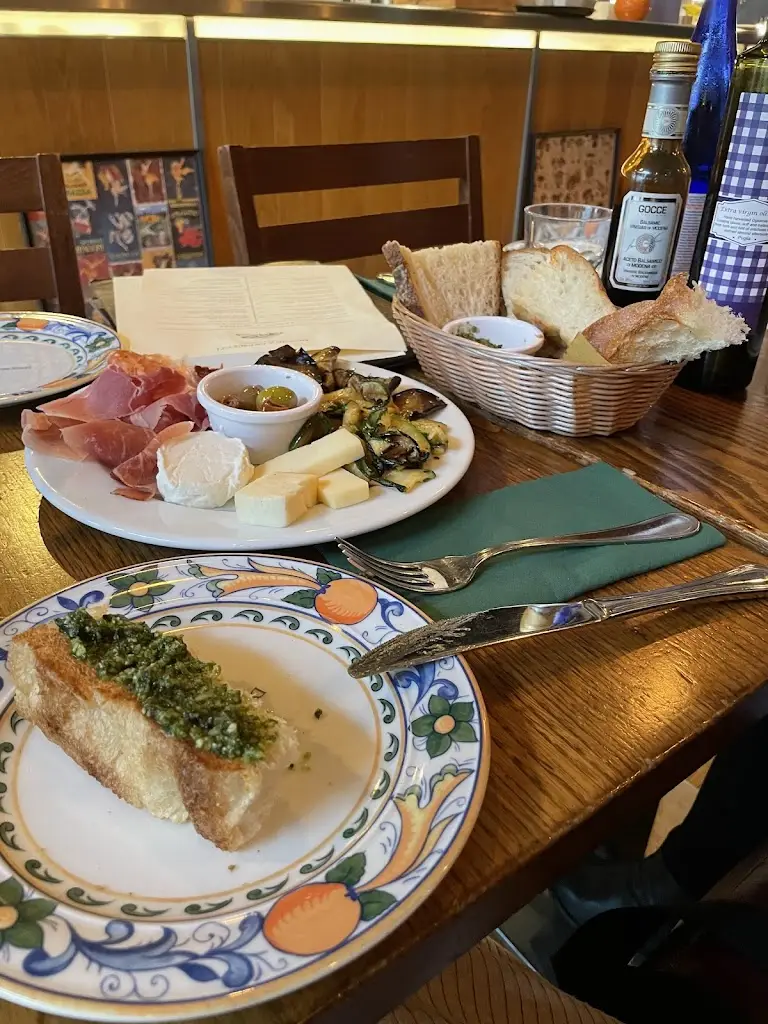 Stacey Scoulding_Dunne & Crescenzi_Balally_avis