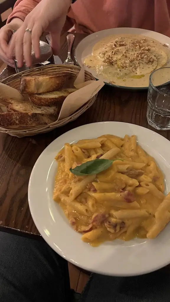 Ignacio Cabeza_Dunne & Crescenzi_Balally_avis