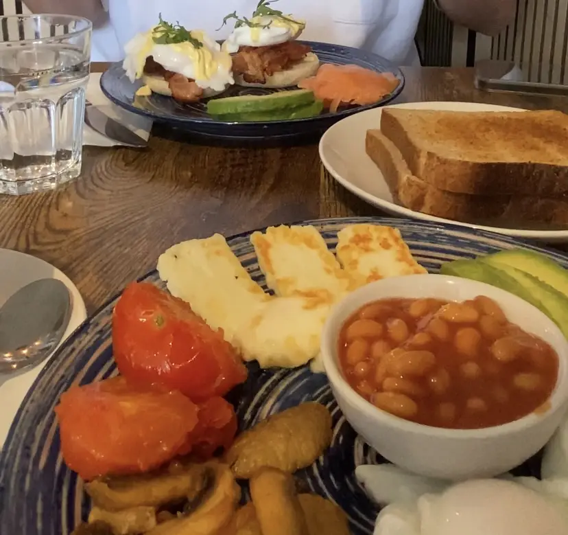 E Z_Essence Patisserie_Balally_avis