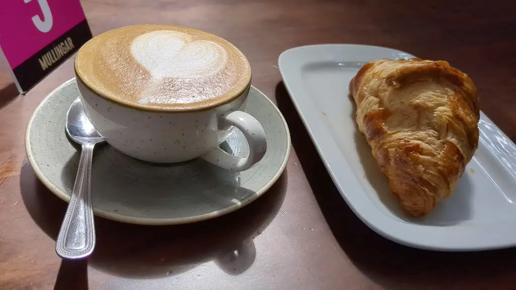 Mccartc7_Wilder & GOLD_Ballymahon_review