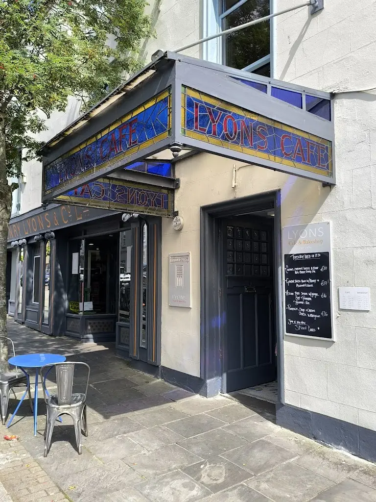 Lyons Café and Bakeshop_Collooney_slider_image_1