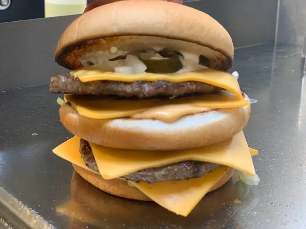 Menu_Giannis Take Away_Banagher_image_8