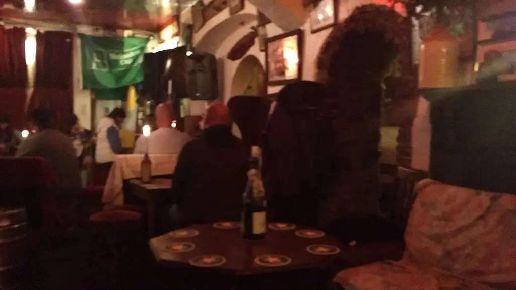 JJ Houghs Singing Pub_Banagher_slider_image_2