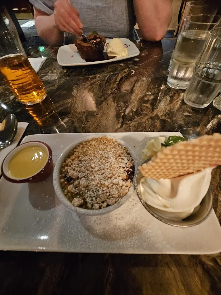 niall finn_Forthside Bar Bistro_Ballygerry_Bewertung