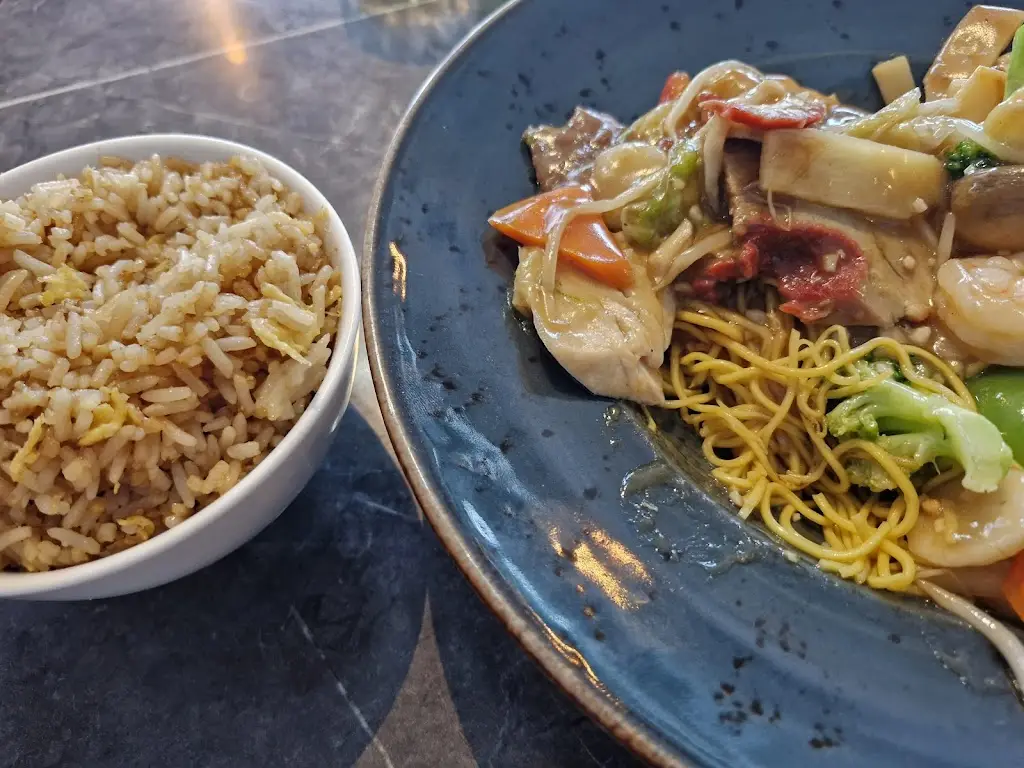 Yangtze Restaurant_Ballyfermot_slider_image_2