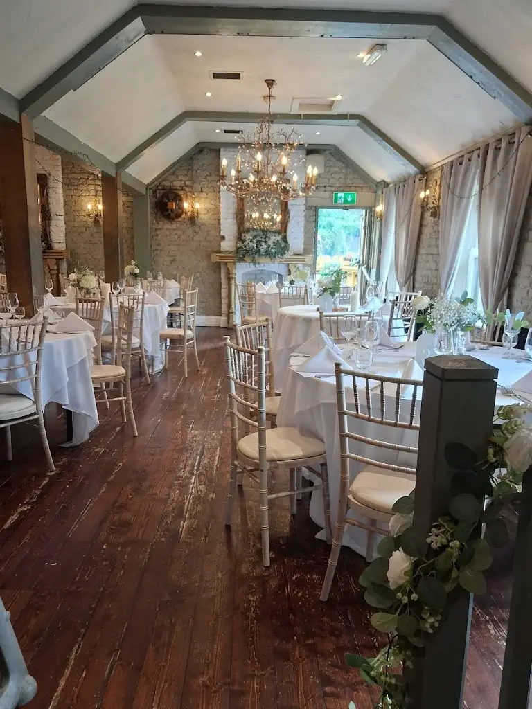 Wrights Anglers Rest_Ballyfermot_slider_image_3