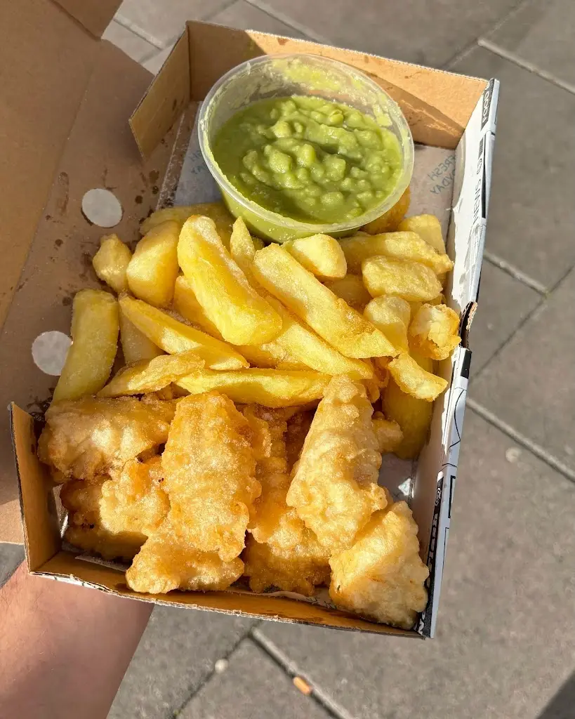 Kabo Fish Chips & Wok 2 Go Ballyfermot_Ballyfermot_slider_image_2