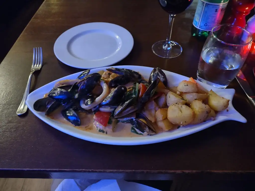 Menu_Hemmingways Restaurant Clontarf_Bayside_image_5