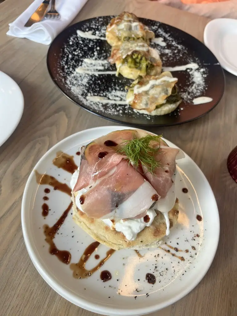 Iva PP_Bar Italia Ristorante_Bayside_review