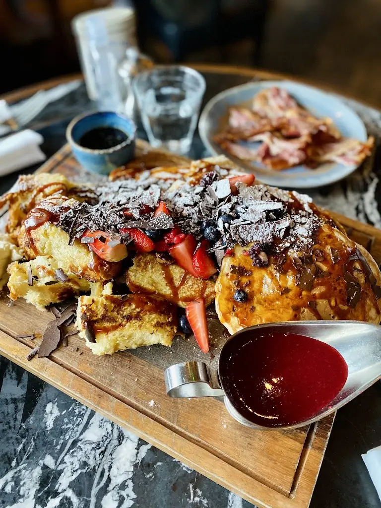 Menu_Mackenzie's_Bayside_image_5