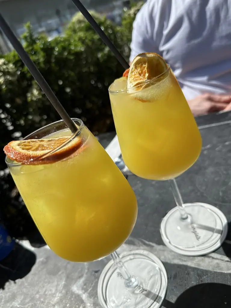 Menu_Mackenzie's_Bayside_image_9