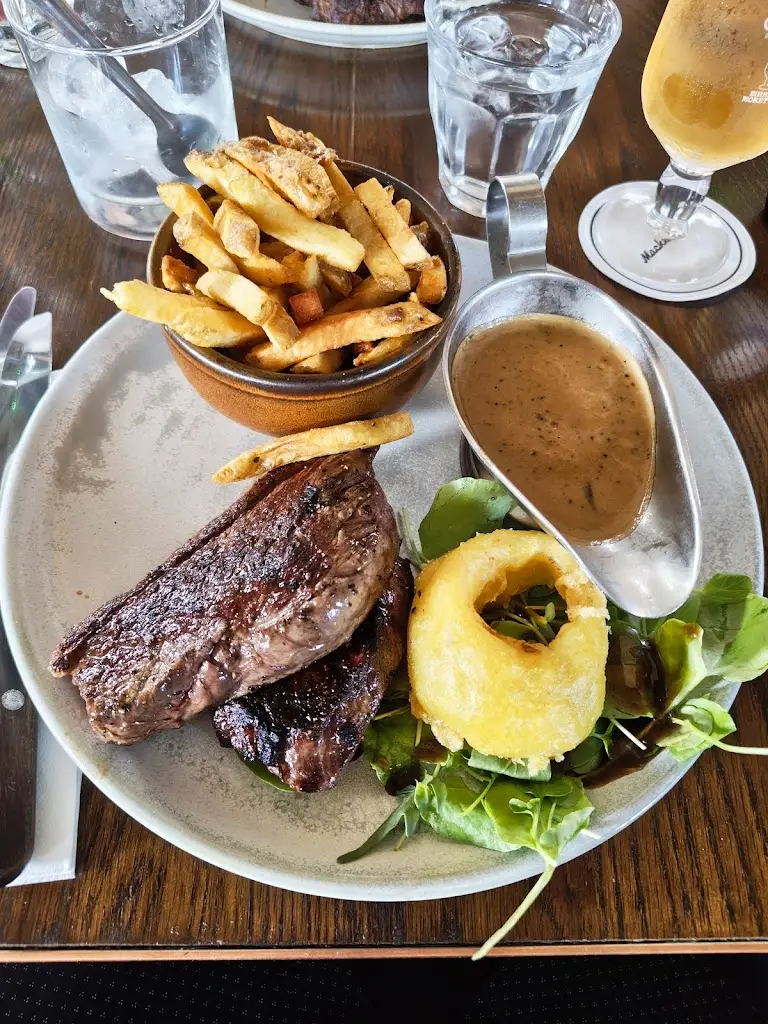 Mackenzie's_Bayside_slider_image_3