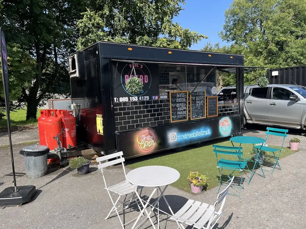 Alexis Bvt_Paul's Retro Eats_Boyle_review