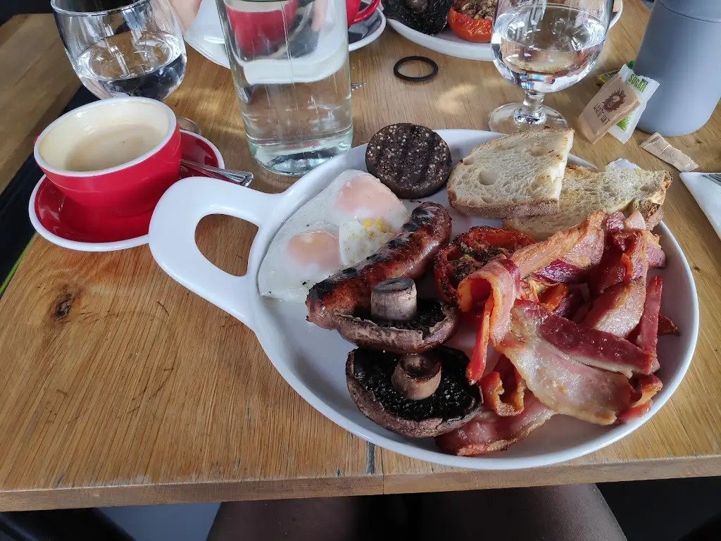 Menu_The Woollen Mills_Bayside_image_5