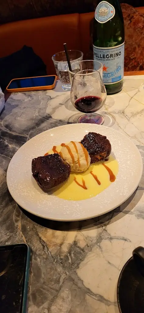 filippo costa_Ryleigh's Rooftop Steakhouse_Ballyboden_review