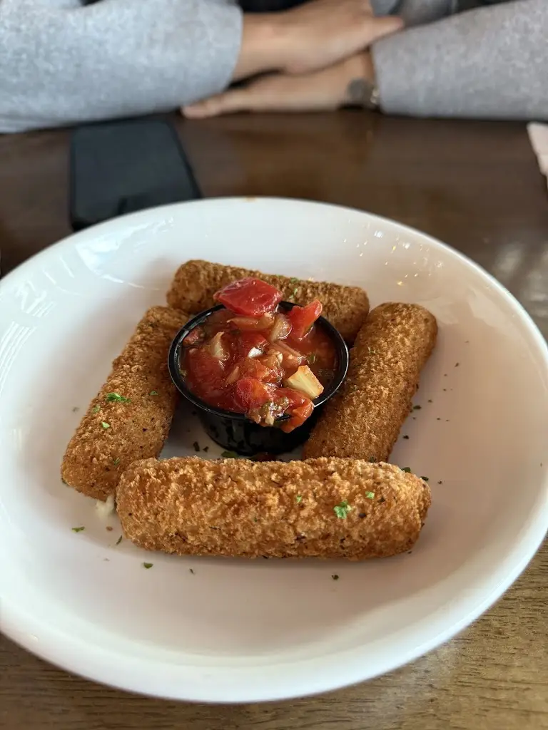 Marcos Vinicius Guerreiro Bucco_TGI Friday's - Blanchardstown_Blanchardstown_review