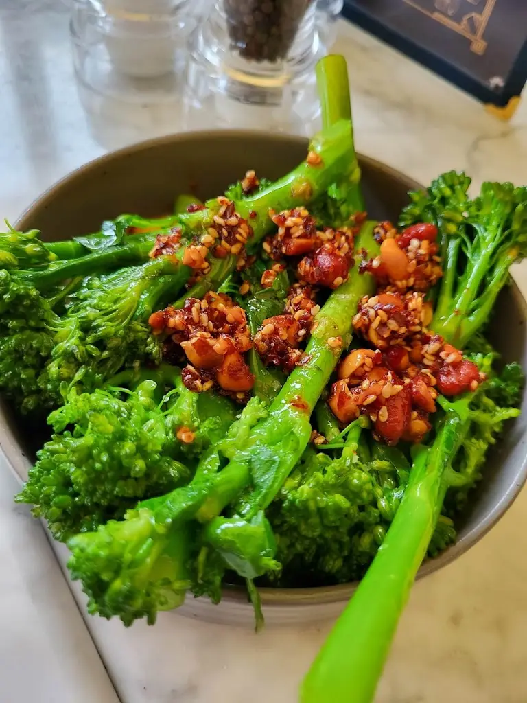 Zuzanna_The Clermont_Blackrock_reseña