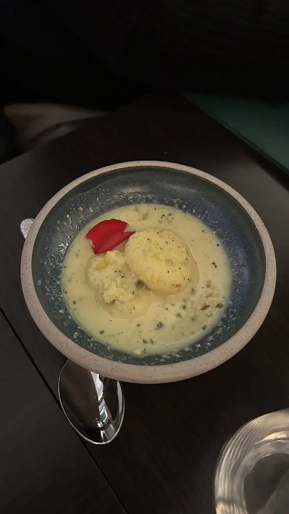 Apoorva Tipre_Ruchii_Blackrock_review