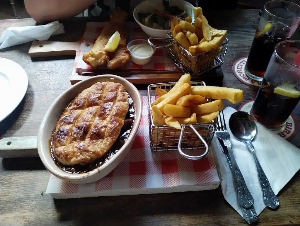 Niels_The Old Punch Bowl_Booterstown_review