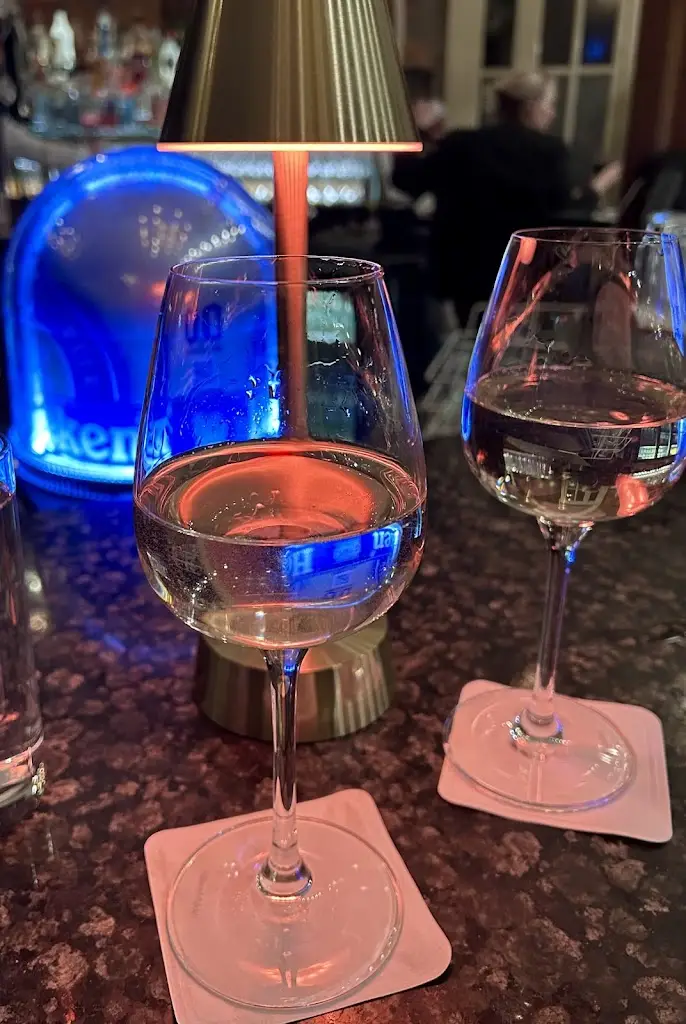Sara Disarò_The Orangerie Bar & Ballroom Lounge_Booterstown_review