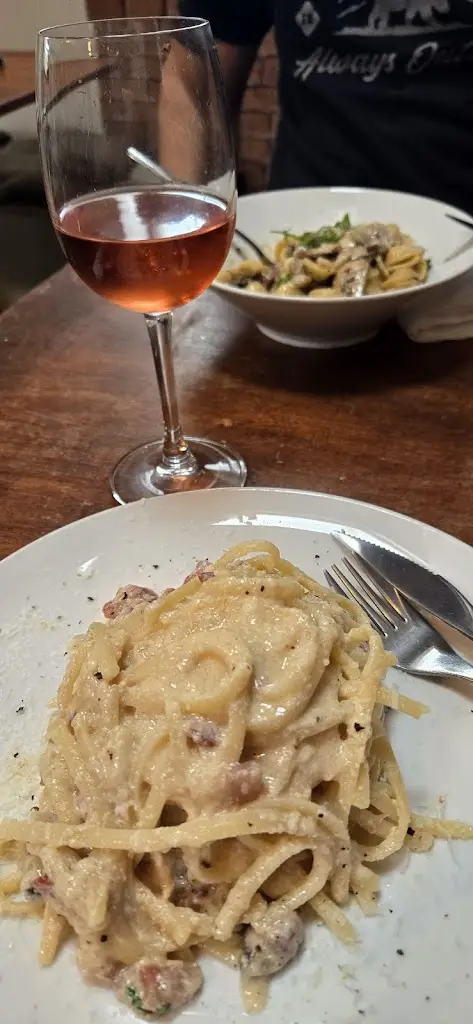 Thabata Alves_Ciamei_Booterstown_review