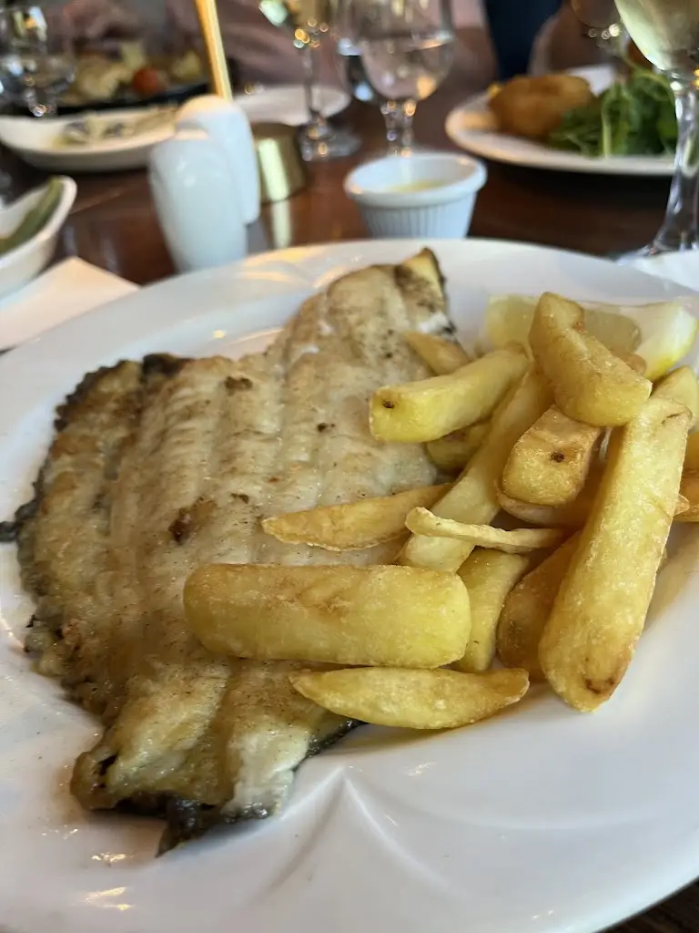 Gleesons Food Corner_Booterstown_slider_image_2