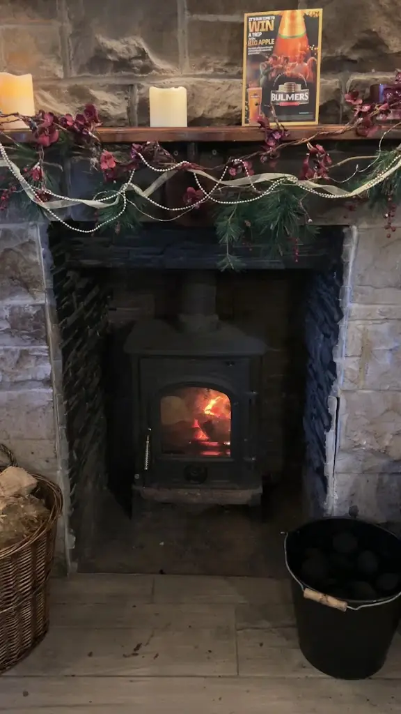 M. S_The Brock Inn Bar and Restaurant_Bonnybrook_review