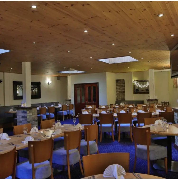 The Brock Inn Bar and Restaurant_Bonnybrook_slider_image_1