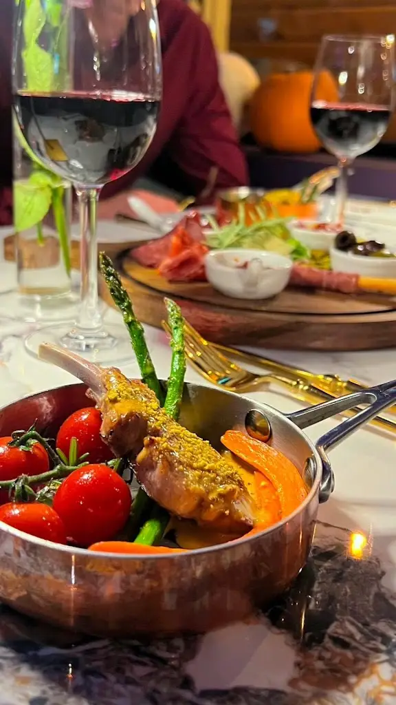 Menu_Foxy Lounge_Bonnybrook_image_4