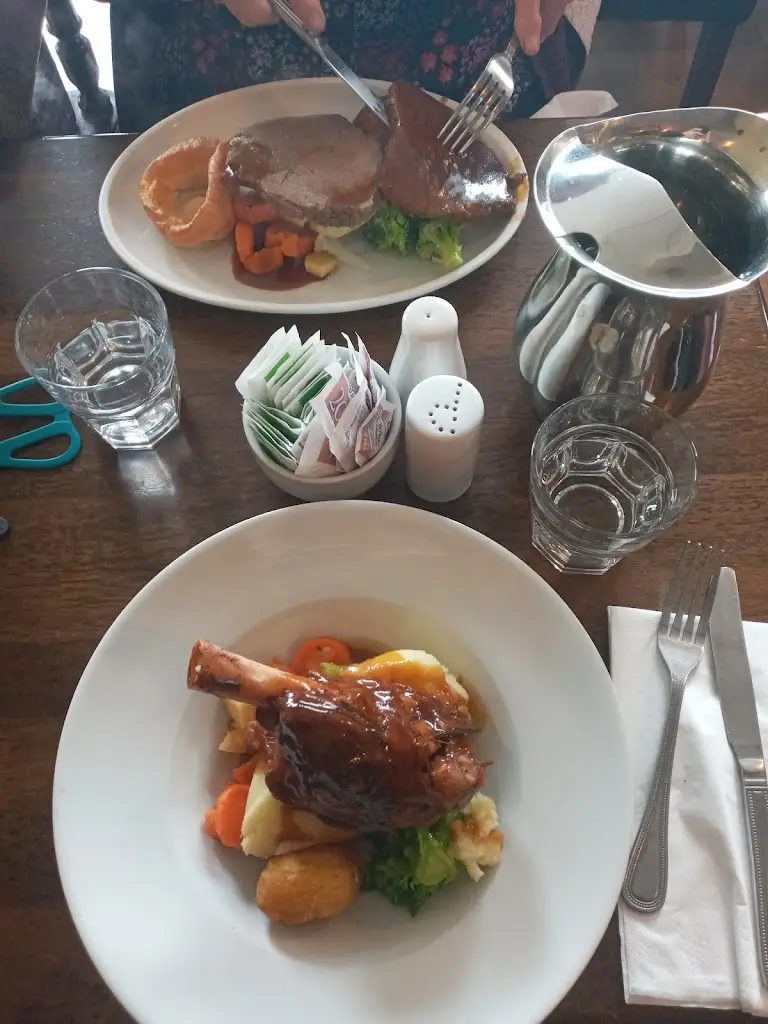 Shannon MacKenna_Open Table Boyle_Boyle_review