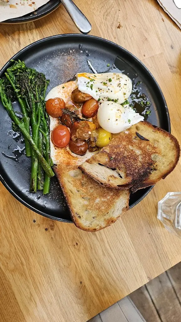 Rucha Ambilpure_Happy Out_Bonnybrook_review