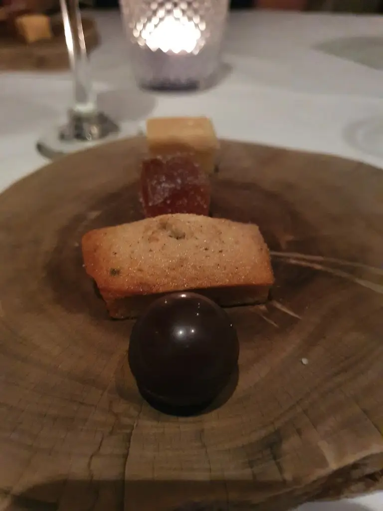 Menu_Mulberry Garden_Bonnybrook_image_7